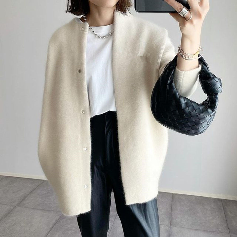 Chloé™ | Cozy Elegant Cardigan